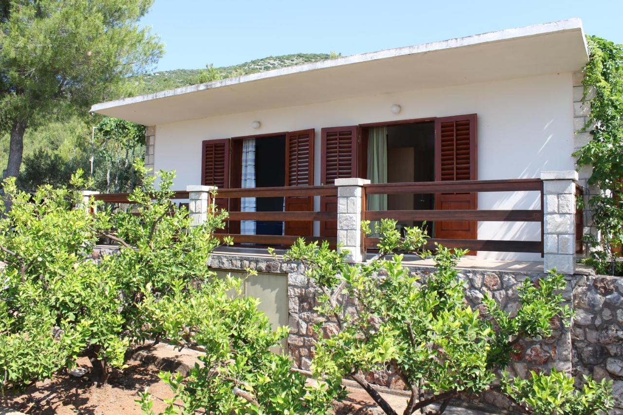 Seaside Secluded Apartments Zavala, Hvar - 15357 Єлса Екстер'єр фото