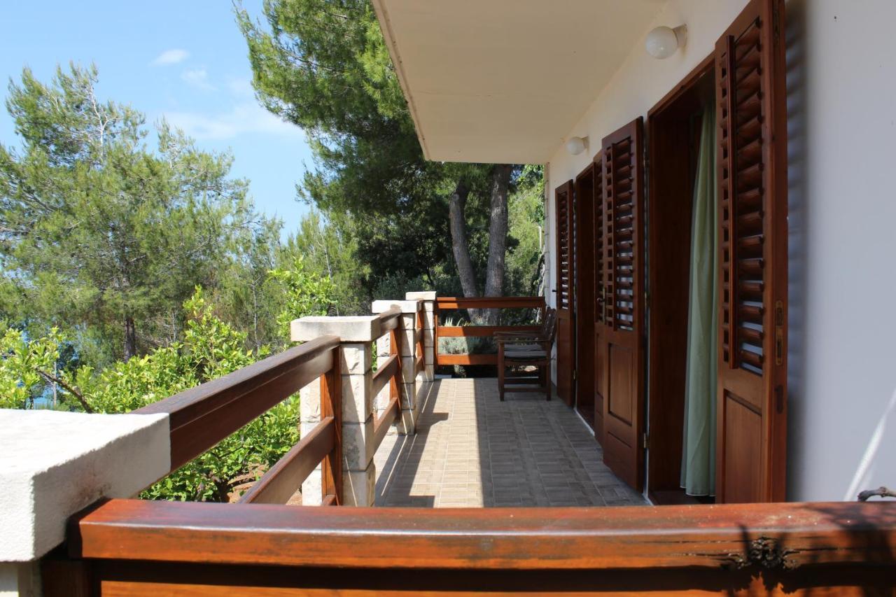 Seaside Secluded Apartments Zavala, Hvar - 15357 Єлса Екстер'єр фото