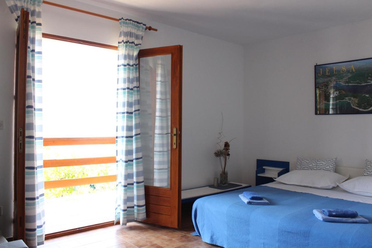 Seaside Secluded Apartments Zavala, Hvar - 15357 Єлса Екстер'єр фото
